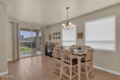 13572 Lawkland St, Horizon City, TX 79928 - photo 5