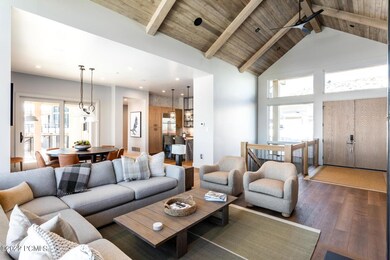 7481 East Moon Light Drive 310B 542 Hebe