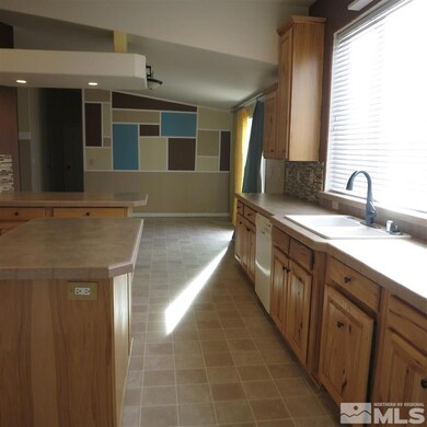 1075 Dean Ln, Fallon, NV 89406 - photo 6