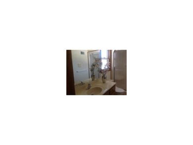 Master Bath w/Steam Shower