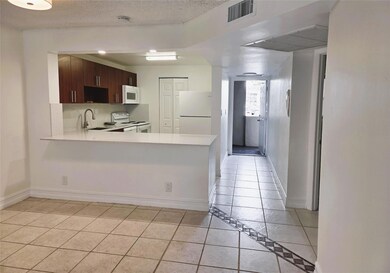 8040 Colony Cir N unit 105, Tamarac, FL 33321 - photo 2