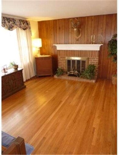 4512 Verona Dr, Wilmington, DE 19808 - photo 4