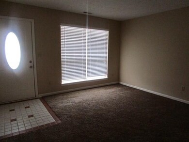 656 N Shore Blvd, Franklin, IN 46131 - photo 2