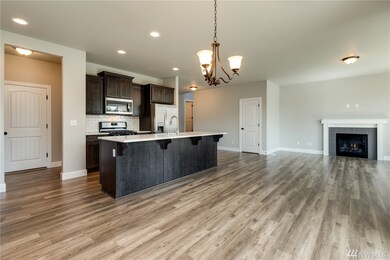 15437 Coles Ct SE, Yelm, WA 98597 - photo 7