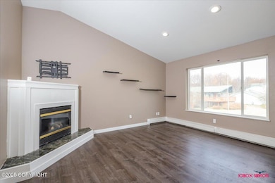 02-1130 W Auklet Ave-2