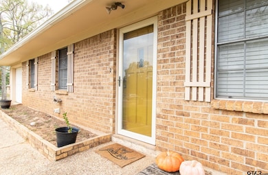 10614 Rolling Pines Dr, Tyler, TX 75707 - photo 3