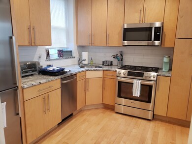 6 Foster St unit 2, Boston, MA 02109 - photo 2