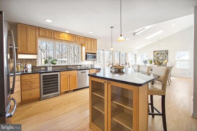 25 Flints Grove Dr, North Potomac, MD 20878 - photo 3