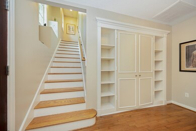 512 W 34th St, Houston, TX 77018 - photo 6