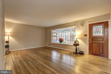 1100 Ednor Rd, Silver Spring, MD 20905 - photo 5