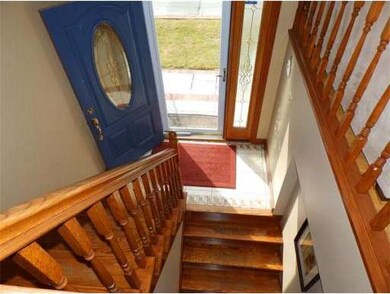 6 Homer St, North Dartmouth, MA 02747 - photo 4