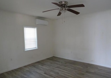 1918 Walker St, Augusta, GA 30904 - photo 2