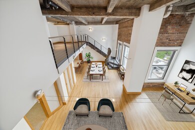This spacious loft features an open-concept design