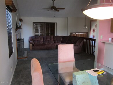 Living room 1