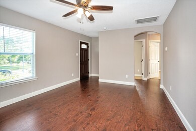 4622 Kingsbury St, Houston, TX 77021 - photo 4