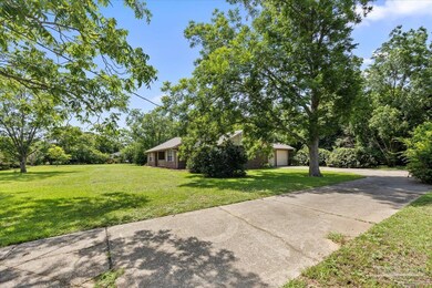 960 Breezy Acres Rd, Pensacola, FL 32534 - photo 5