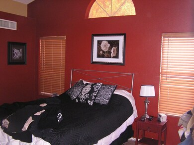 master bed room