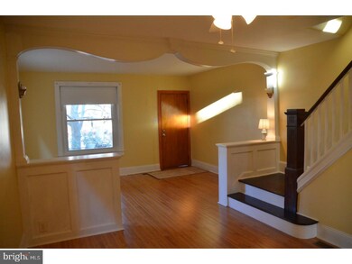 128 W 6th St, Lansdale, PA 19446 - photo 3