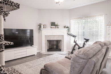 337 O C Martin Jr Dr, Hinesville, GA 31313 - photo 6