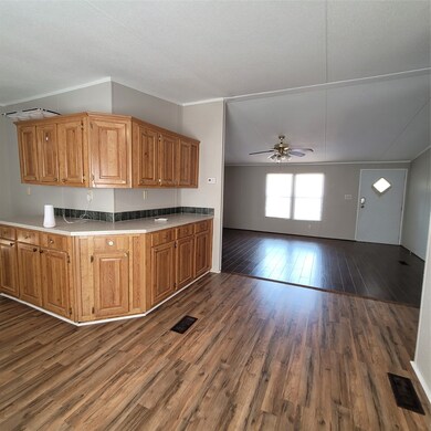 31219 Wide Oak Cir, Magnolia, TX 77355 - photo 2