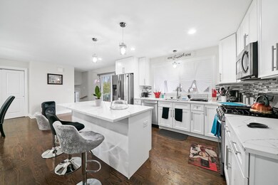 831 Rose Ln, Matteson, IL 60443 - photo 4