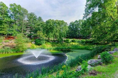 30 Ledgewood Hills Dr unit U103, Nashua, NH 03062 - photo 3