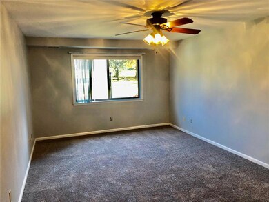 4501 N Hedgerow Dr unit 6, Allentown, PA 18103 - photo 5