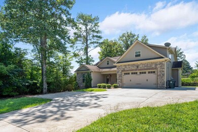 8208 Igou Gap Rd, Chattanooga, TN 37421 - photo 2