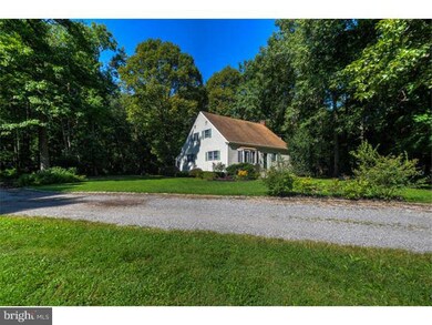 235 Mill Ln W, Columbus, NJ 08022 - photo 2