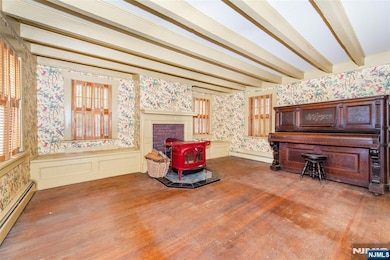 723 W Crescent Ave, Allendale, NJ 07401 - photo 5