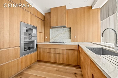 120 Riverside Boulevard unit 10W, New York, NY 10069 - photo 6