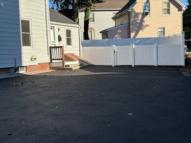 56 Campbell St unit 56R, Woburn, MA 01801 - photo 2