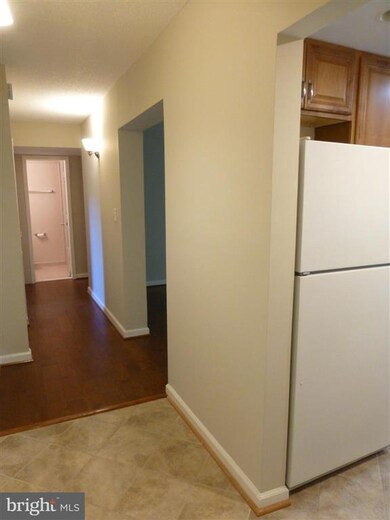 2239 Castle Rock Square unit 1B, Reston, VA 20191 - photo 5