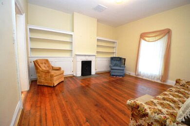 202 W Main St, Harrodsburg, KY 40330 - photo 4