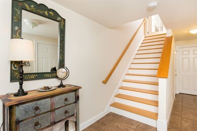 27 Hillside Ln, Newmarket, NH 03857 - photo 5