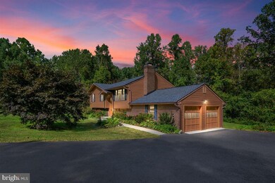 5215 Grenock Dr, Lothian, MD 20711 - photo 3