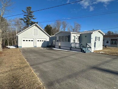 155 Cedar St, Millinocket, ME 04462 - photo 4