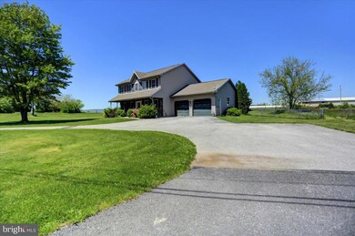 1837 Holly Ln, Chambersburg, PA 17202 - photo 2
