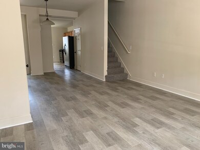 661 W Princess St, York, PA 17401 - photo 2