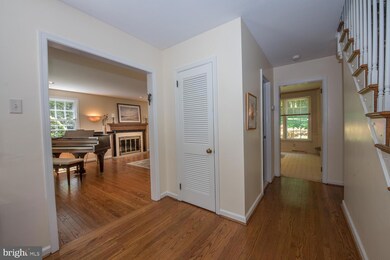2223 N Stone Ridge Ln, Villanova, PA 19085 - photo 4