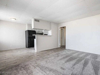 239 W Cleveland Ave unit 1, Las Vegas, NV 89102 - photo 3