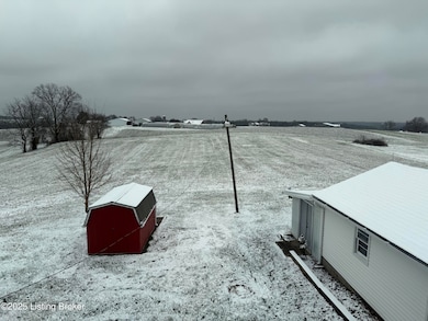 460 Lawrenceburg Loop, Bloomfield, KY 40008 - photo 5