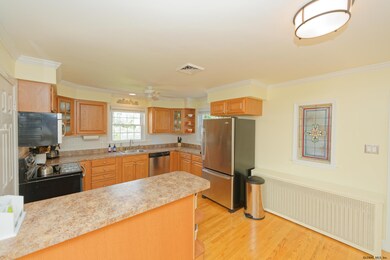 3 Fordham Ct, Albany, NY 12209 - photo 7
