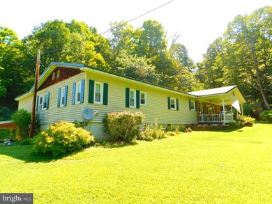 2403 Limestone Rd, Keyser, WV 26726 - photo 4