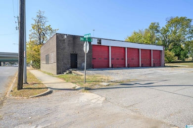 1108 Rev Abraham Woods Jr Blvd, Birmingham, AL 35285 - photo 2