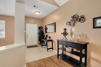 6935 Poncha Springs Ct, Houston, TX 77040 - photo 4