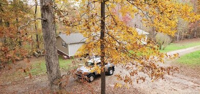 996 Willis Farm Rd, Clover, SC 29710 - photo 6