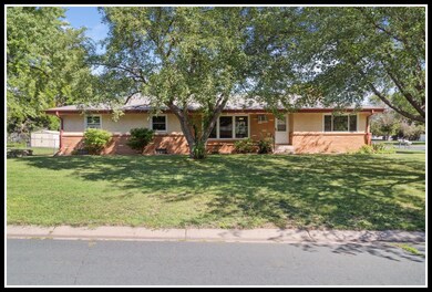 9351 Lancaster Ln N, Maple Grove, MN 55369 - photo 2