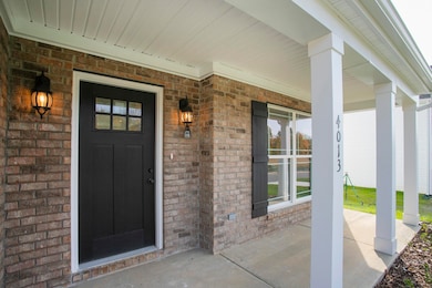 Stock Photo *Selections and finishes may vary