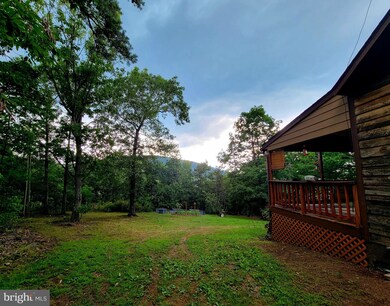 783 Pee Wee Ln, Glengary, WV 25421 - photo 5